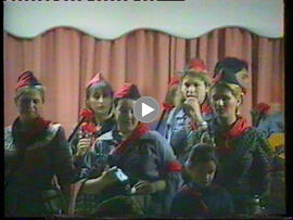 Pasodoble a las abuelas y cuplés de la comparsa Libertarias en la celebración del Día Internacional de la Mujer. 1998. Morón de la Frontera (Sevilla, España)