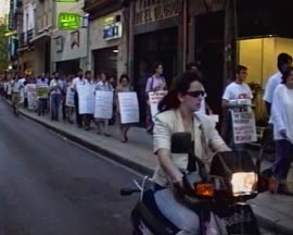 Marcha silenciosa en apoyo al insumiso Francisco Javier Batres "Frasco". 1991. Sevilla (España).